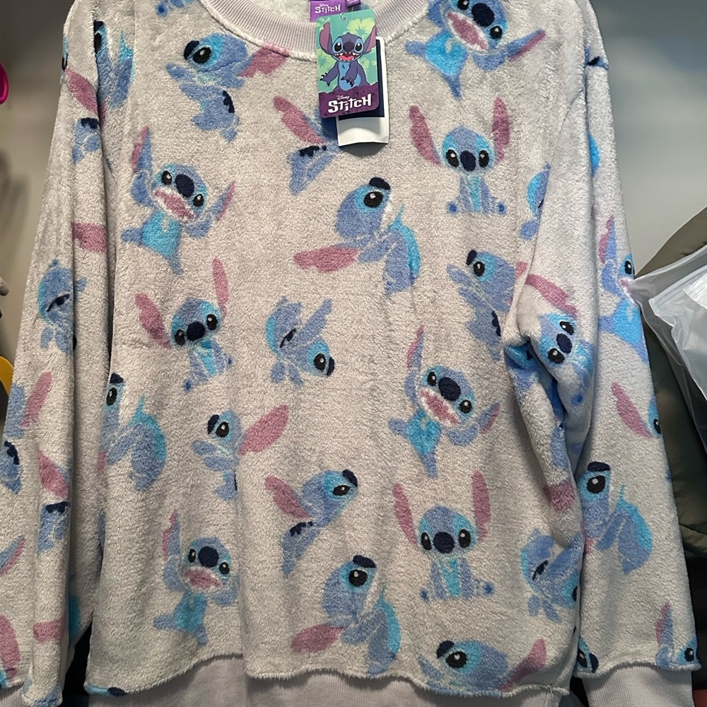 Disney Stitch Lounge / Pajama Set